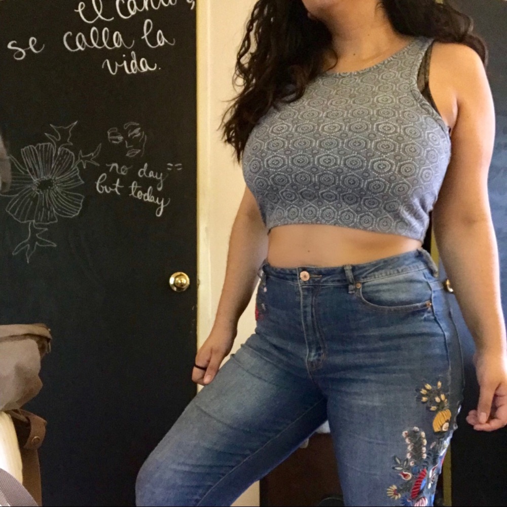 blue patterned crop top!